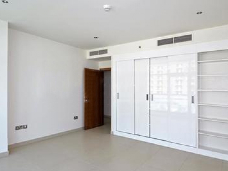 mobilpref-abu-dhabi-al-bandar-armadio-bianco-6-ante